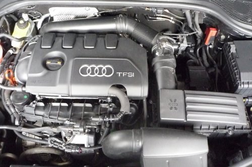 作業風景（Ａｕｄｉ　ＶＡＧ　ＴｕｎｉｎｇＭｏｄｕｌｅ）