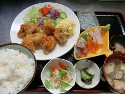 明日はチキン南蛮定食♪