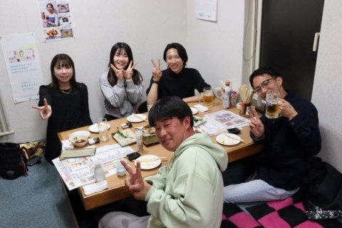 昨夜のお客さま! 元バイト君夫婦と仲間たち♪