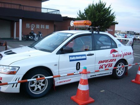 ゼロカーって先導車って事なのね