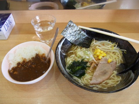 三平ラーメン　西店