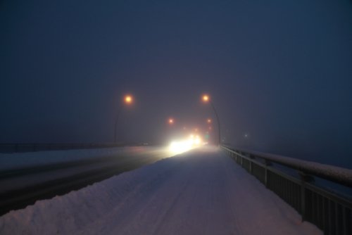 霧の中でも鈴蘭大橋へ