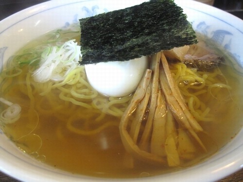 トチロヲでラーメン食す