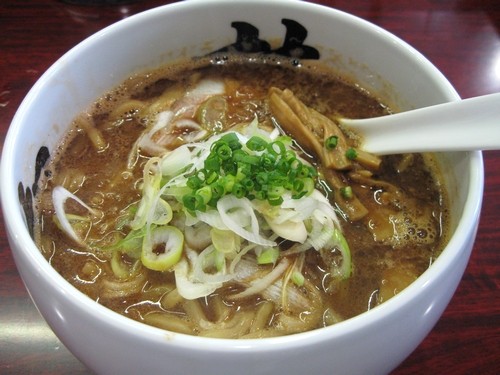 あら焚き豚骨　あらとん（札幌）