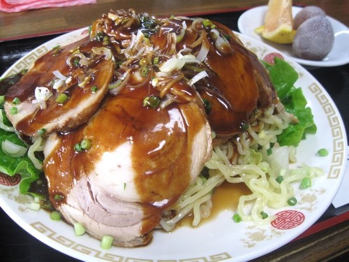 チャーシュー冷麺（夜来香）