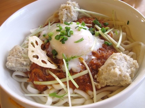 れんこんつくねのチキンカレーうどん