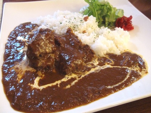 エゾ鹿肉と北の恵みのジビエカレー