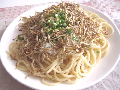 かりかりジャコのおろしパスタ