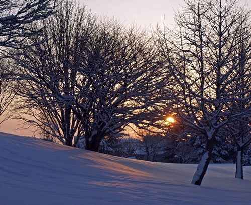 　３月の雪と糠平の造形