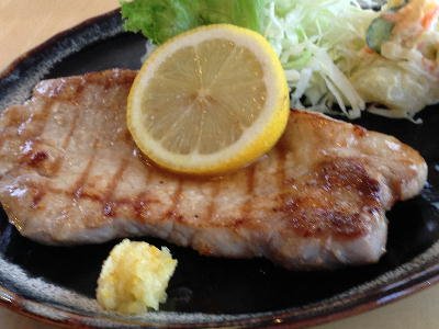 夏季限定の塩レモンステーキ!