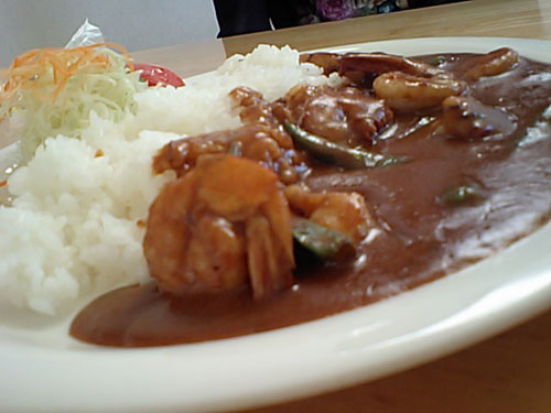 美味しいカレーは・・・ここだ！