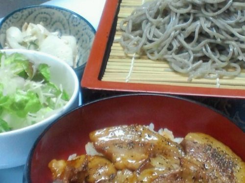 蕎麦とミニ豚丼