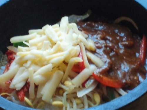 石焼きチーズカレービビンバ