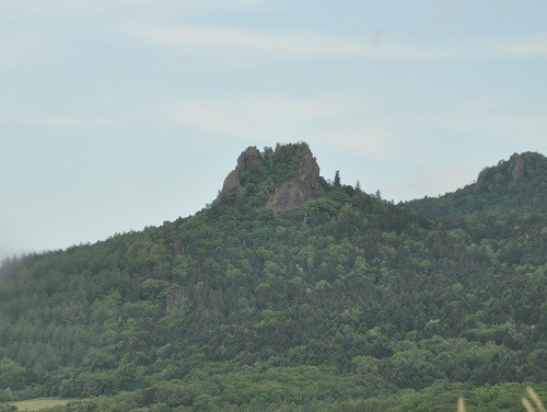 かぶと山？