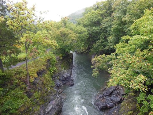 ９月１４日　滝上町　渚滑川渓谷遊歩道　今日の錦仙峡２