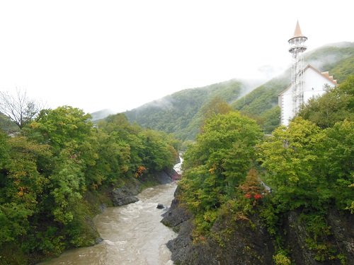 ９月２５日　滝上町　渚滑川渓谷遊歩道　今日の錦仙峡４