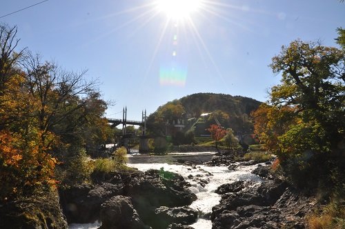 １０月１０日　滝上町　渚滑川渓谷遊歩道　今日の錦仙峡８