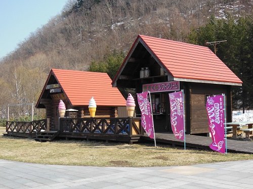 ４月２５日　滝上町　道の駅と濁川公園