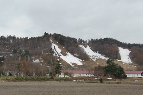 ４月２８日　滝上町　濁川公園と道の駅