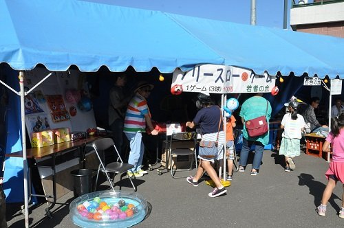 ９月６日　滝上町　童話村たきのうえ　ふるさとまつり・・・若者の会も出店