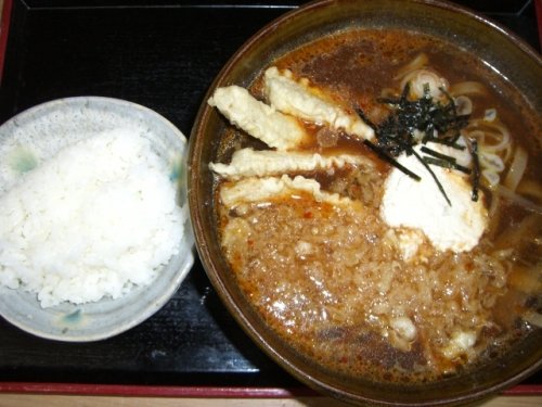 雪かきの後は 温かいお蕎麦で