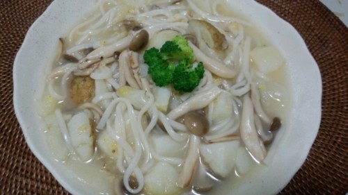 ひとりランチ「もちキビポテトうどん」