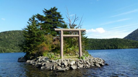 然別湖へ。弁天島参拝^^(9月4日)