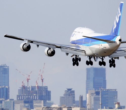 さようなら　全日空 747-400 ジャンボジェット