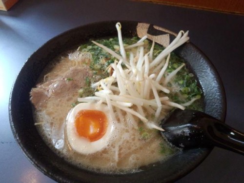 今日のお昼はラーメン