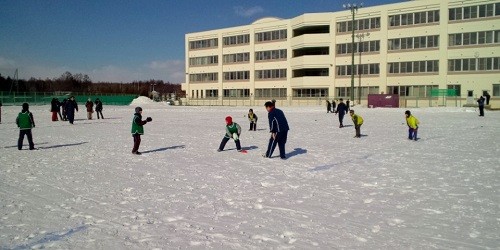 雪中ラグビー大会が開催されました