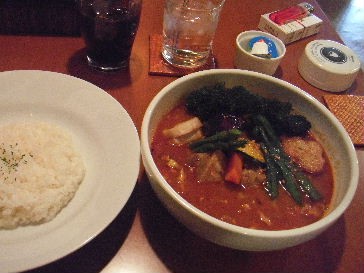 Curry dining Rush（カレーダイニング ラッシュ）