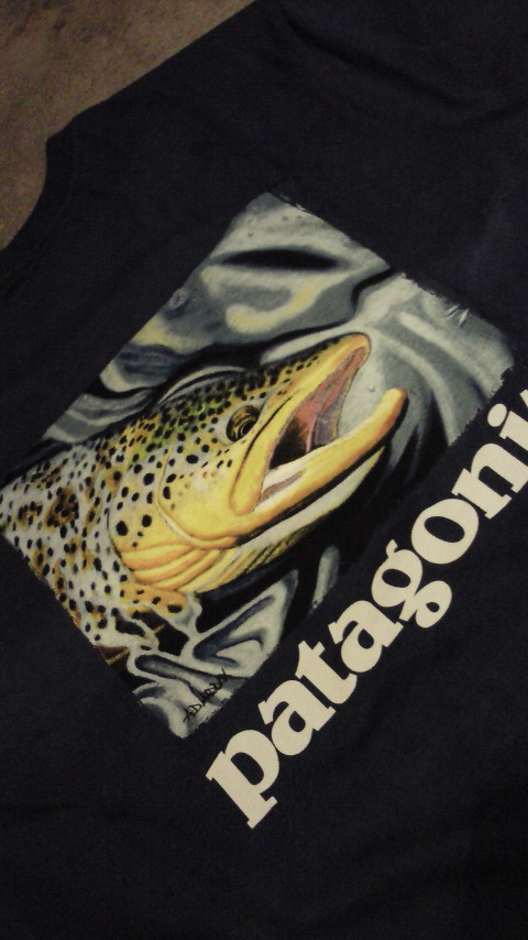 Patagonia Men's World Trout Catch T-Shirt｜ カリフォルニア ...