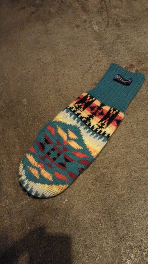 PENDLETON MITTEN W/FLEECE LINING