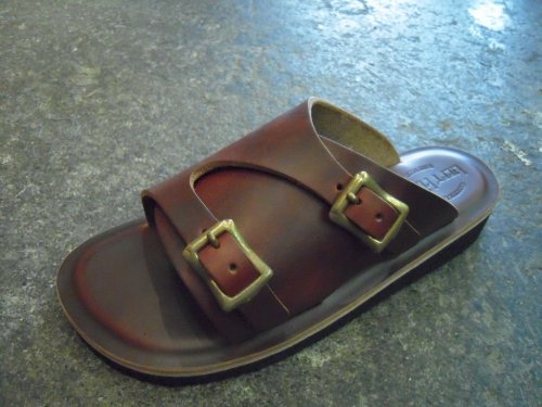 LEFT HAND W-STRAP BUCKLE SANDAL　その２