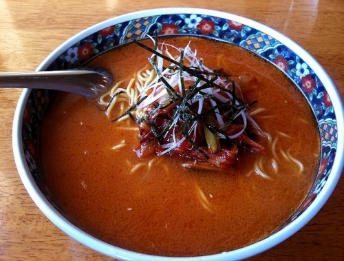 正直ハマってます！上海さんの「みそキムチラーメン」