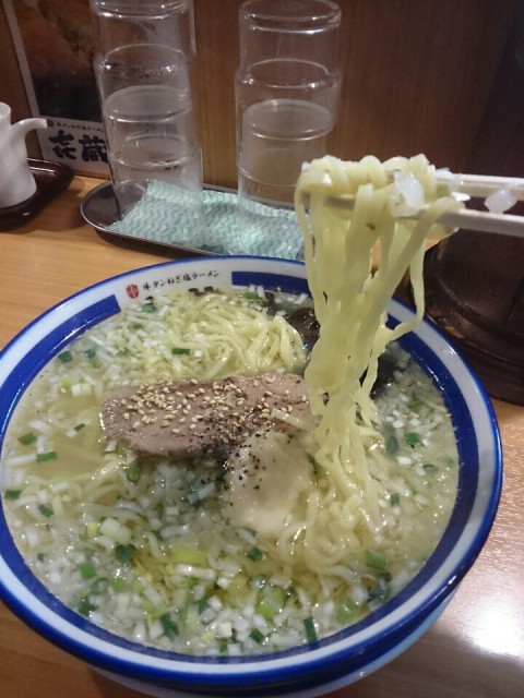 仙台!牛タンネギ塩ラーメン