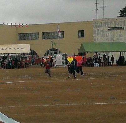 小雨の中の運動会・・・