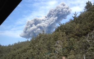 桜島噴火の瞬間Σ（゜д゜lll）お尻もビックリ・・・