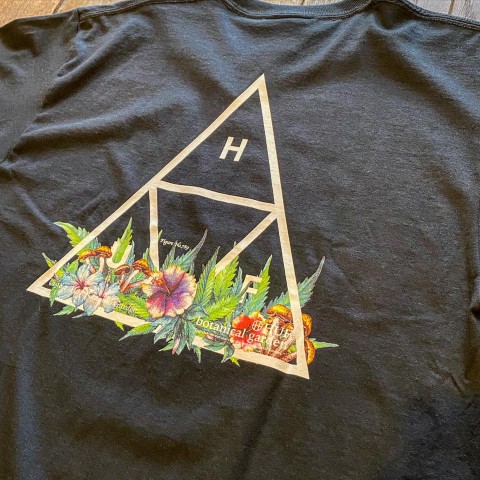 HUF ボタニカルガーデンロゴTシャツ入荷!!