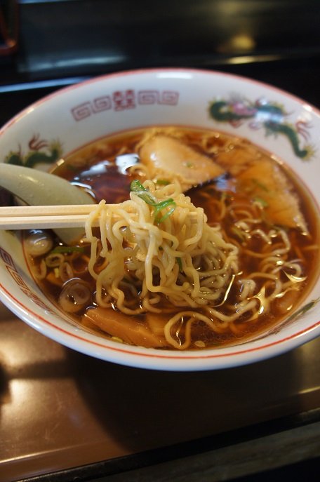 和可奈寿司さんのしょうゆラーメン