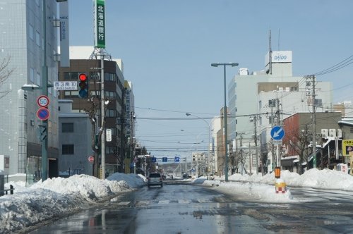 ある日の西３条通りから