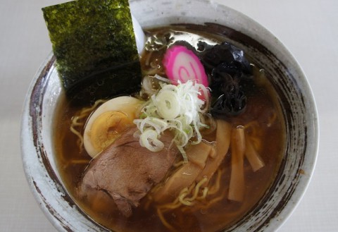 オープン! 池田町・よし屋さんの正油ラーメン