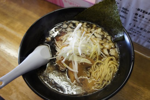 麺庵みたび さんの みたび焦がしラーメン(醤油)