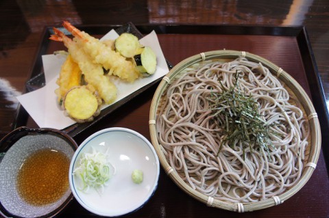 芽室町・蕎麦屋 片のさんの天ざる