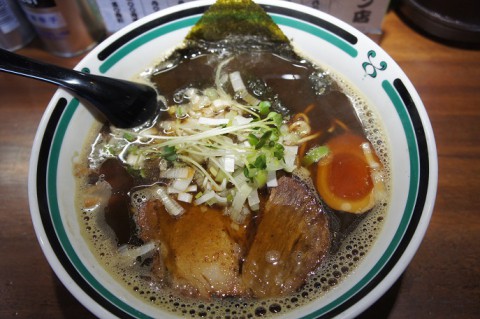 まるほラーメン店さんの煮干しらーめん