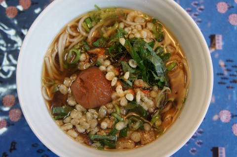 食いしん坊主庵の冷やかけ蕎麦