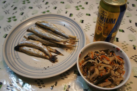 キュウリウオの一夜干し&ひじきの煮物