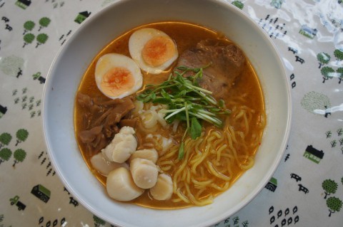 札幌にとりのけやき 味噌ラーメン