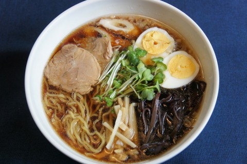 焦がし風醤油ラーメン