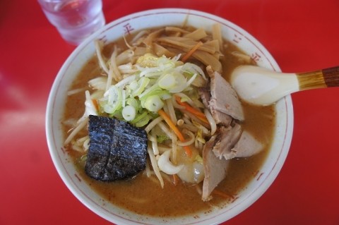 三平ラーメン南店さんの味噌野菜